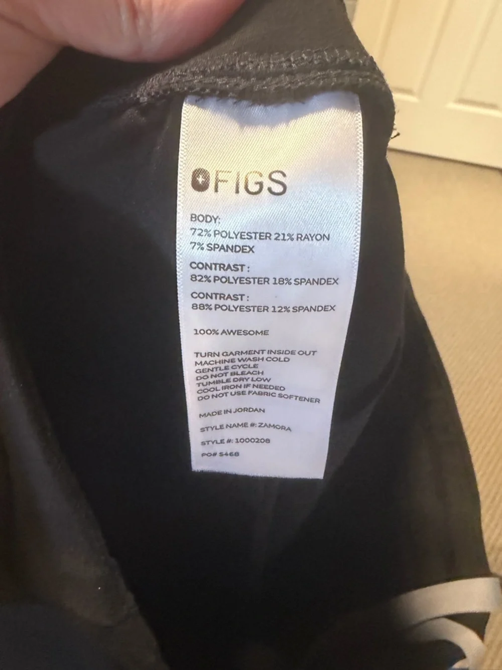 FIGS Black Scrub Set Small Top + Small Petite Pants Zamora Jogger - Picture 4 of 5